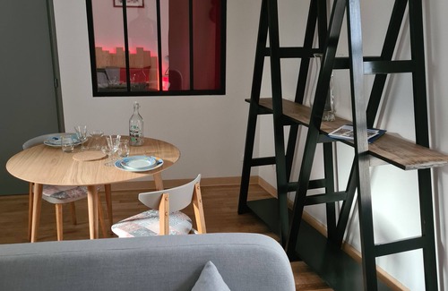 Loches Apartment | Experience Loches: Stay in the Heart of Châteaux Bliss