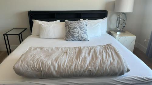 Dieppe Apartment | Experience a Memorable Stay with Family and Pets