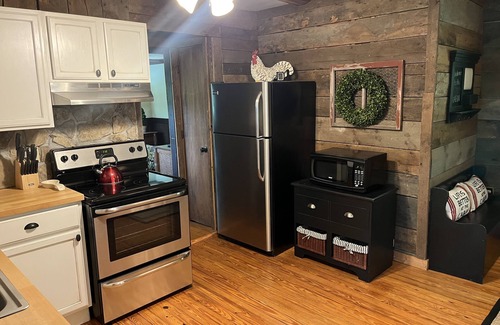 Wolf Laurel Cabin | Timeless Elegance with Modern Amenities Awaits You