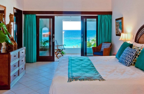 The Valley Villa | A Stunning Seven Bedroom Villa