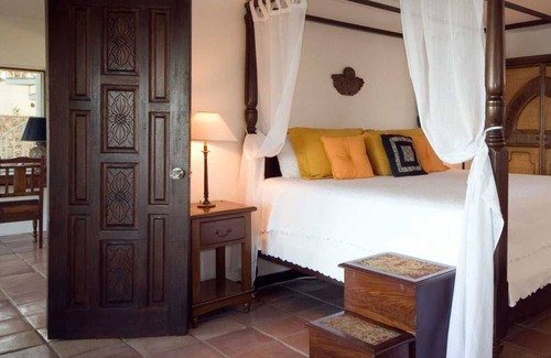 The Valley Villa | A Stunning Seven Bedroom Villa