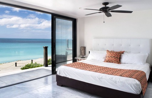 Fryes Beach Villa | A stunning 3 bedroom villa located in the exclusive Tamarind Hills a very short walk to the beach