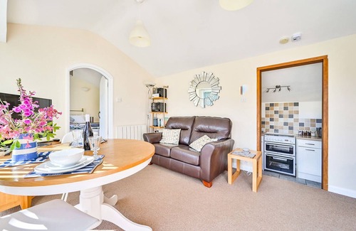 Liskeard Cottage | Serene South East Cornwall Getaway with Private Pool