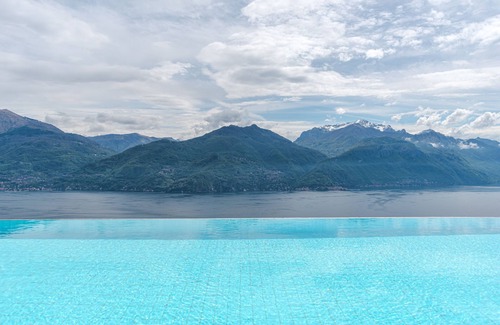 Menaggio Villa | A stunning villa in Menaggio with al fresco dining and private pool