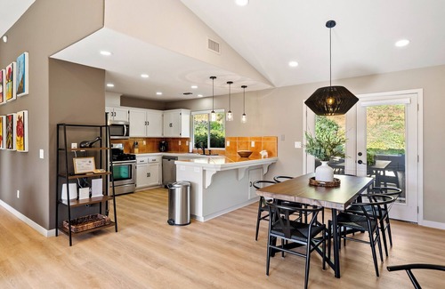 Paso Robles Villa | Discover a Stylish Stay Amidst Paso's Vineyard Charm