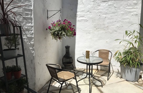 Salisbury House | Stylish House with Ocean View & Spa – Rated 9.8 by Guests