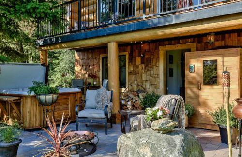 Sun Peaks Bed & Breakfast | Indulgent Suite Retreat - A Unique Bed & Breakfast Experience
