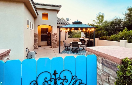 La Verkin House | Experience Unique Decor, Fun Games & Family-Friendly Amenities