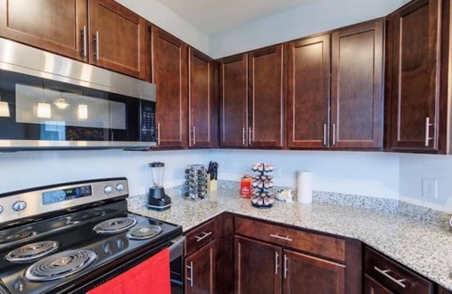 Zionsville Apartment | Ideal 3-Bedroom Retreat in Zionsville with Pool & Spa