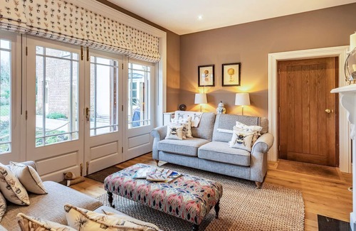 Alford Cottage | Romantic Retreat with Hot Tub and Ocean View Awaits You