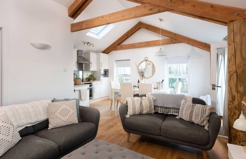 Sennen Cove House | Elegant Two Bedroom Cottage with Ocean View at Sennen Cove