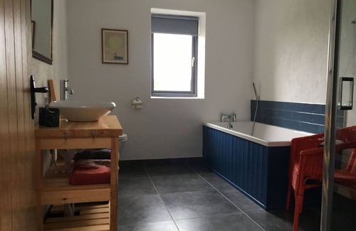 County Waterford Other | Experience a Unique Coastal Retreat with Panoramic Views