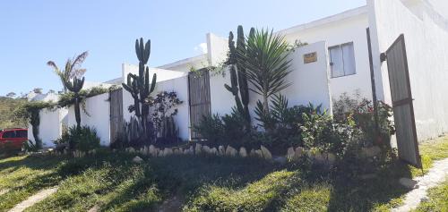 Alto Paraiso de Goias Cabin | Pet-Friendly Getaway at A Taberna - Chalés with High Ratings