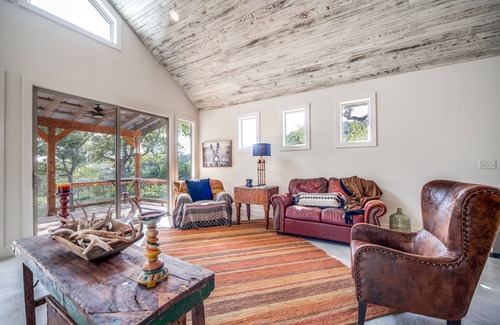 Comfort House | Scenic Texas Hill Country Retreat with Ocean Views