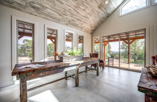 Comfort House | Scenic Texas Hill Country Retreat with Ocean Views