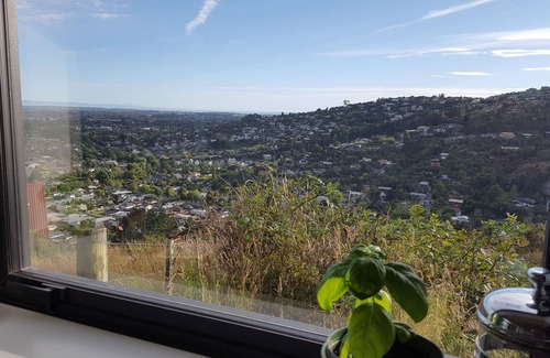 Cashmere House | Explore a Private Retreat with Top Amenities Near Trails