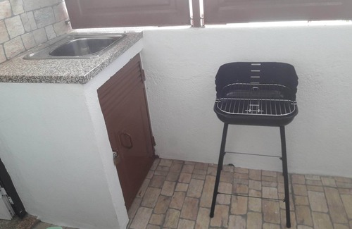 Proenca-a-Nova House | Charming Tiny House in Sertã Village, Perfect for Families