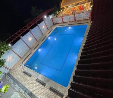 Chevella House | Relax at A to Z Farmhouse: Pet-Friendly Retreat with Pool