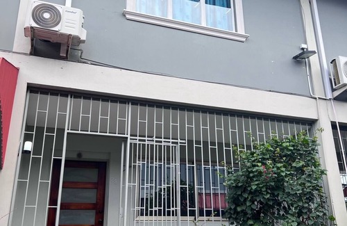 Bouvet Island House | Convenient Townhome Retreat in Diego Martin with Spa & Breakfast