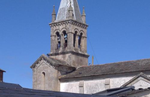 Sarria House | Family-Friendly Retreat at A Travesía Dos Soños, Pedreiras