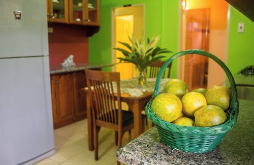 Tunapuna Apartment | A Trini Paradise - 4 bedroom apartment with WiFi, AC in enjoyable Tunapuna