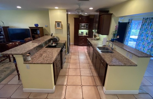 Sorrento Shores House | Idyllic 2 Bedroom House with Pool and Ocean View Awaits
