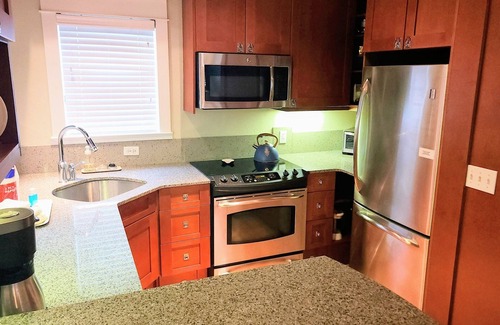 Carrabelle Condo | Relax at A Turtle's View: 1BR/2BA with River Overlook