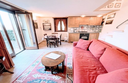 Spoleto Cottage | Charming Two-Floor Cottage with Ocean Views and Patios