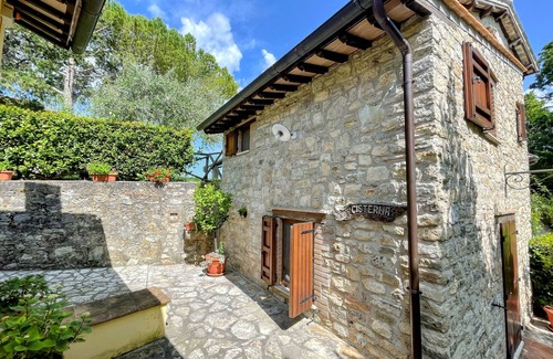 Spoleto Cottage | Charming Two-Floor Cottage with Ocean Views and Patios