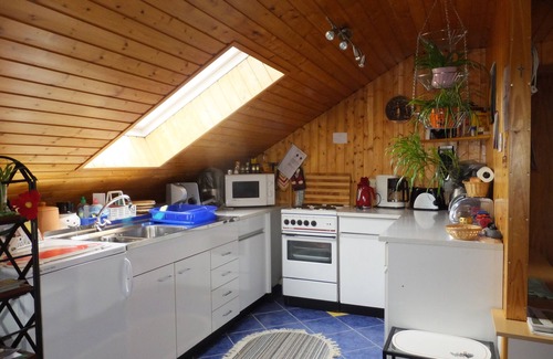 Ahorn Apartment | Discover A U S Z E I T: Your Feel-Good Oasis Awaits