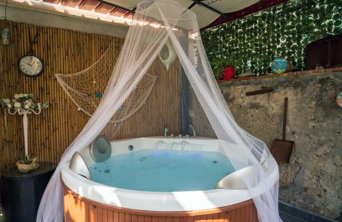 Fiumefreddo di Sicilia Apartment | Guest Rated 9.9: A Ugghia - I Mori, Family-Friendly Haven