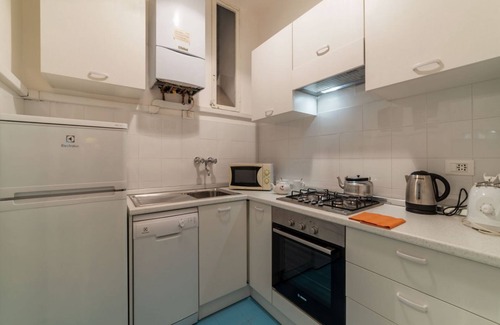 Rione V Ponte Apartment | Idyllic Apartment on Via Giulia - Spa, Kitchen & A/C