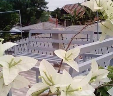 Davao House | Cozy Whole House Retreat with Ocean Views on Babak Samal