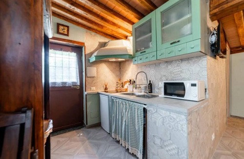Quartiere XXVI Appio Pignatelli House | Family-Friendly Vrbo Property with Kitchen & Pet Amenities