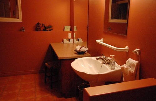 Quail Ridge Bed & Breakfast | Discover Paradise at Quail Ridge B&B: Rated 9.6/10!