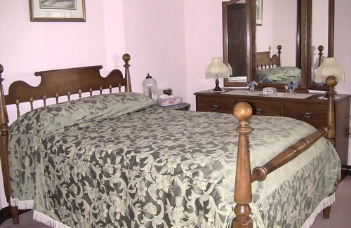 Granton Bed & Breakfast | Delightful Valley View Bed & Breakfast - Guest Rated 9.8/10