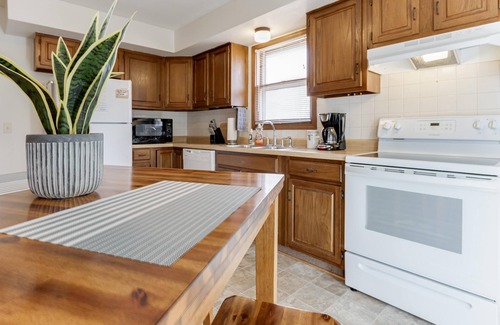 St. Joseph House | Immaculate 2-Bedroom Retreat with Family-Friendly Amenities
