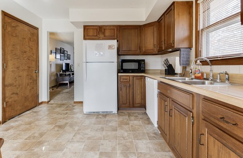 St. Joseph House | Immaculate 2-Bedroom Retreat with Family-Friendly Amenities
