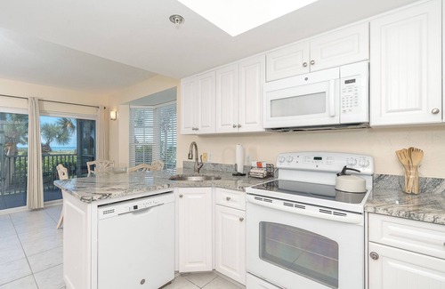 Palm Island Villa | Gulf of Mexico Views with Family-Friendly Amenities Await
