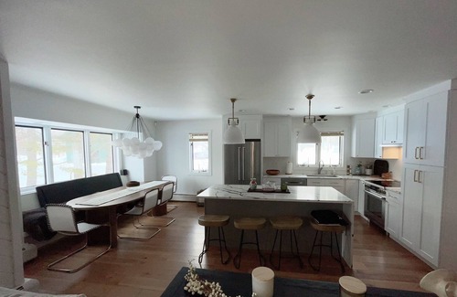 West Dover House | Discover "A Walk in the Clouds": Ski & Golf Retreat Awaits