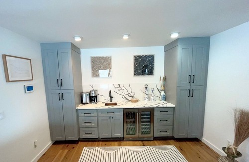 West Dover House | Discover "A Walk in the Clouds": Ski & Golf Retreat Awaits