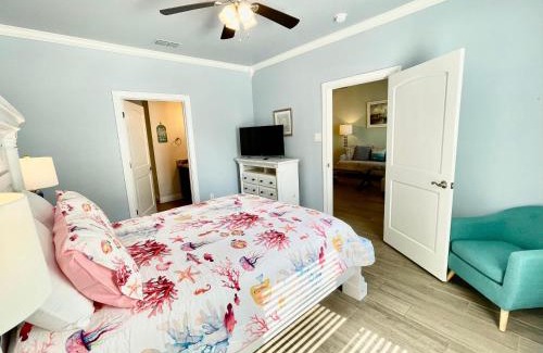 Safe Harbor House | Relax at A Wave From It All - 10/10 Guest Rated Retreat