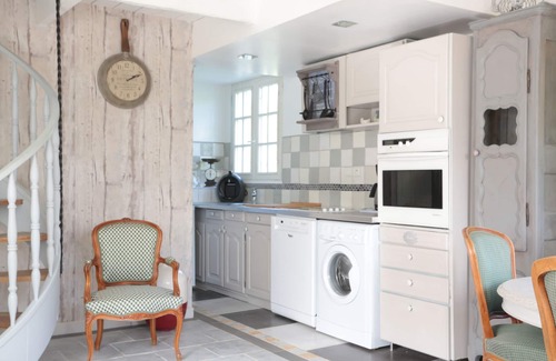 Saint-Gatien-des-Bois House | Inviting Norman House: Pet-Friendly with Pool & Spa
