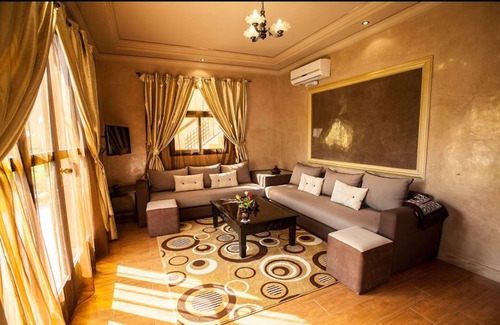 Tahannout Apartment | Relax and Unwind at a Tranquil Retreat near Marrakech