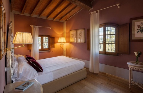 Impruneta Bed & Breakfast | Experience the Beauty of Chianti Classico Hills with Pool Access