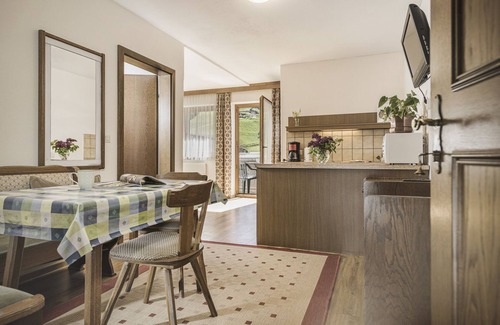Ramsau im Zillertal Apartment | Family-Friendly Retreat in the Mountains with Pet Amenities