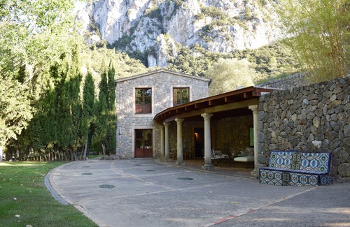 Valldemossa Other | Tranquil Escape: Discover Beauty and Child-Friendly Comfort
