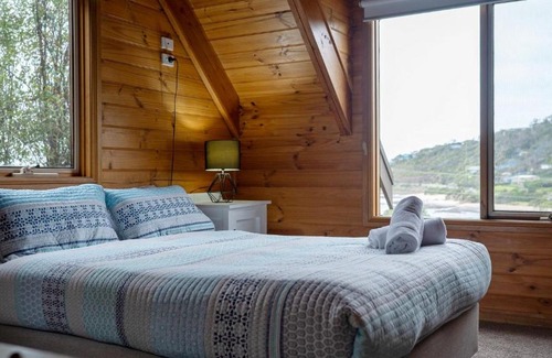 Wye River House | Discover Wye's Choice: Family & Pet-Friendly Escape