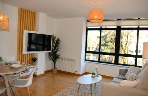 Mondariz-Balneario Apartment | Unforgettable Stay at A Xanela de Balneario - 9.7 Rated!