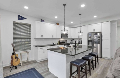 Buckeye Lake House | A Yachta fun!- Pet-Friendly Stay 🐾